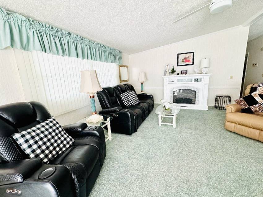 4614 Arcola Place a Lakeland, FL Mobile or Manufactured Home for Sale